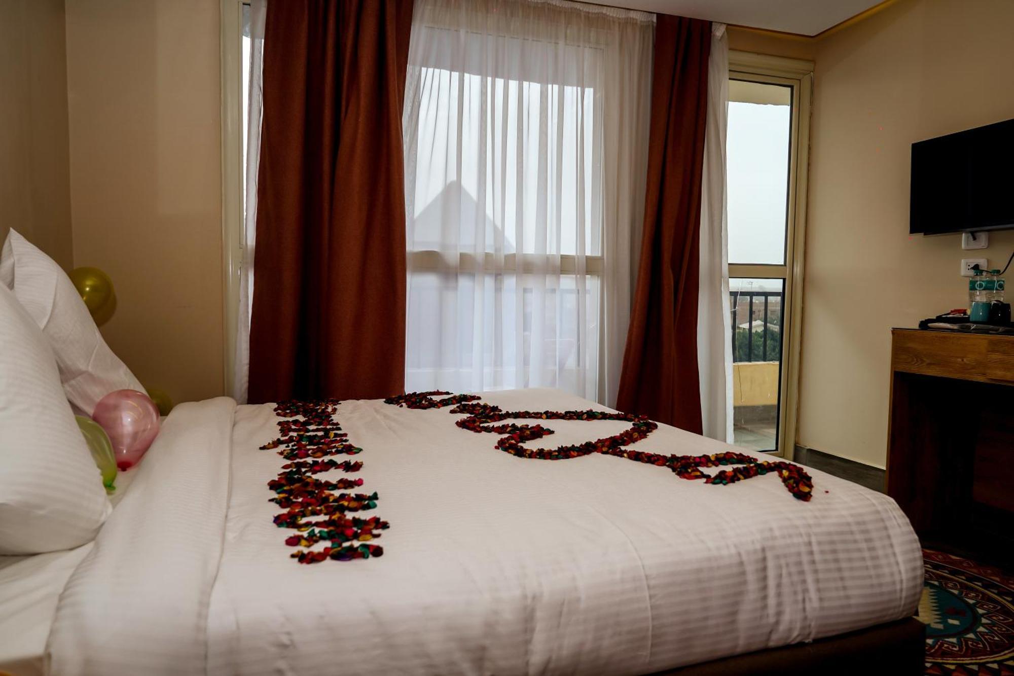 Pyramids Hotel Kafret el-Gabal Dış mekan fotoğraf